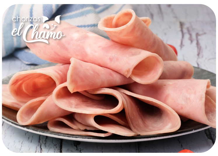 Jamon-ahumado-chorizos-el-chamo